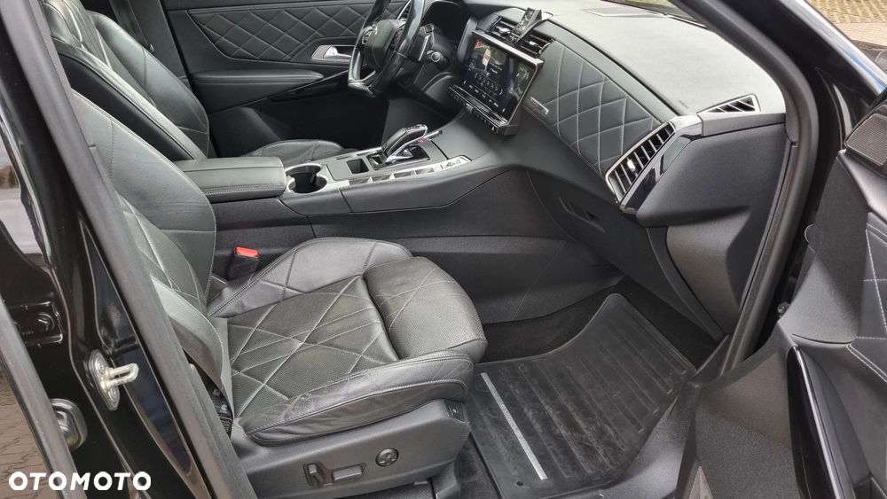 DS Automobiles DS 7 Crossback 2.0 BlueHDi Performance Line + - 13