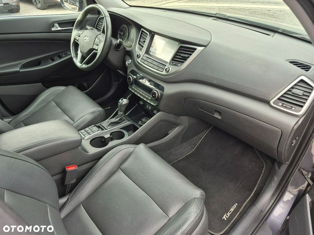 Hyundai Tucson - 10