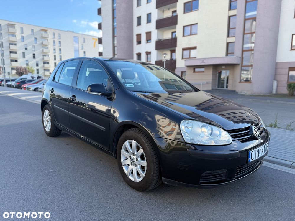 Volkswagen Golf 1.6 FSI Comfortline - 2