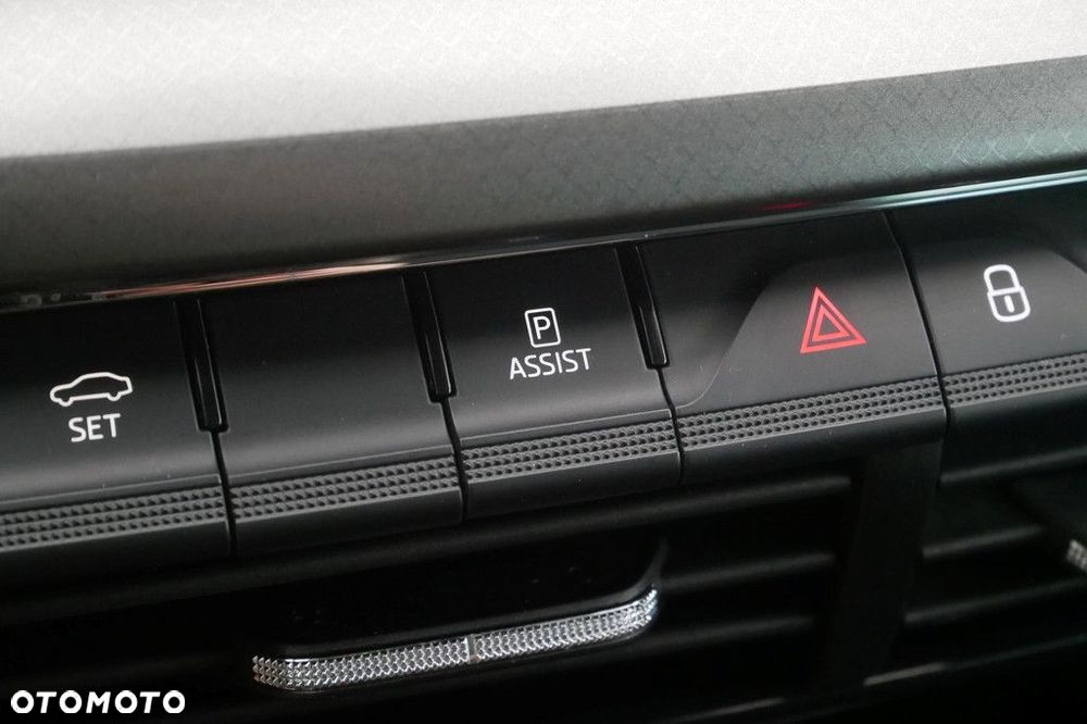 Skoda Octavia 1.5 TSI ACT Ambition - 17