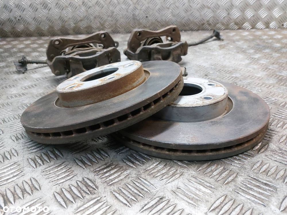 TARCZE HAMULCOWE PRZÓD + ZACISKI HYUNDAI I30 I 1.6 CRDI 280MM ŁADNE TARCZE - 4