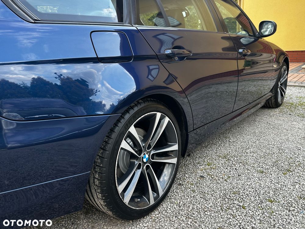 BMW Seria 3 - 21