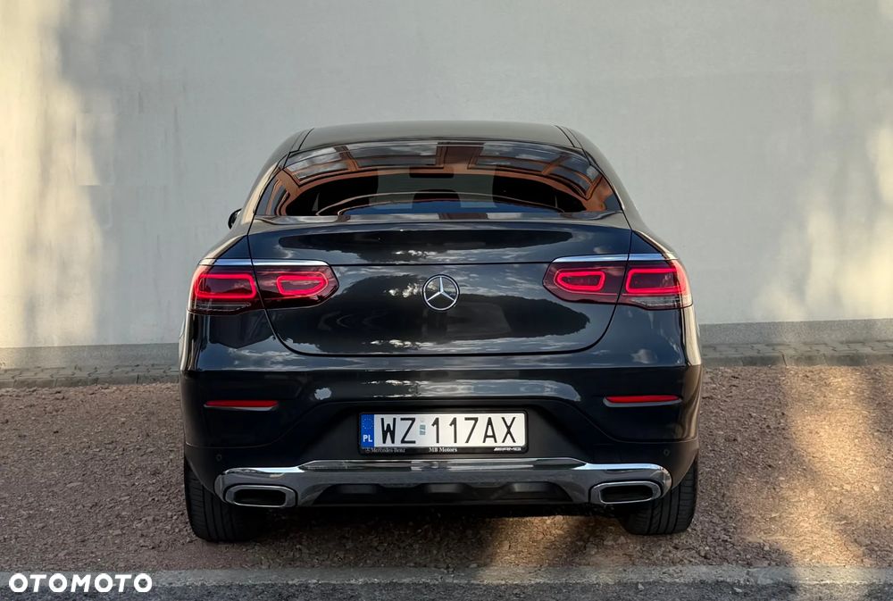 Mercedes-Benz GLC - 4