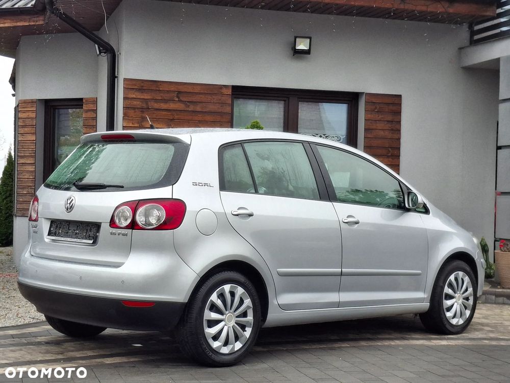Volkswagen Golf Plus 1.6 FSI Goal - 21
