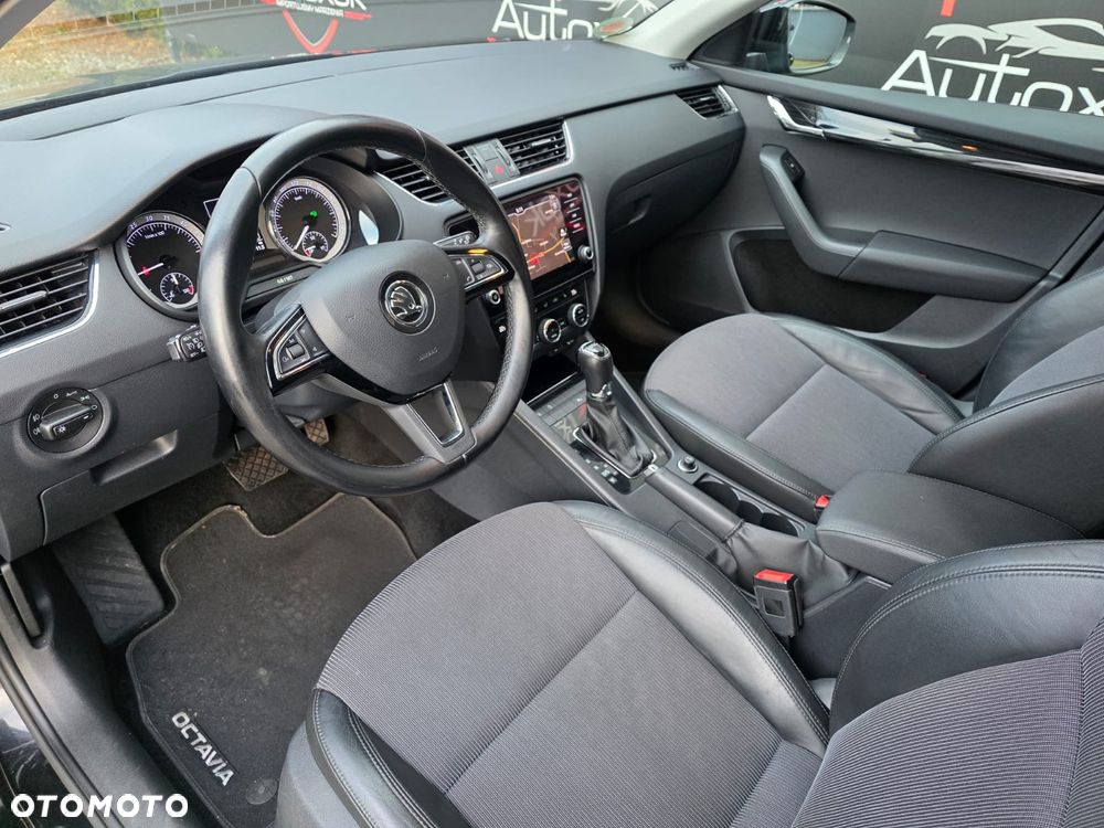 Skoda Octavia 1.6 TDI DSG Premium Edition - 29