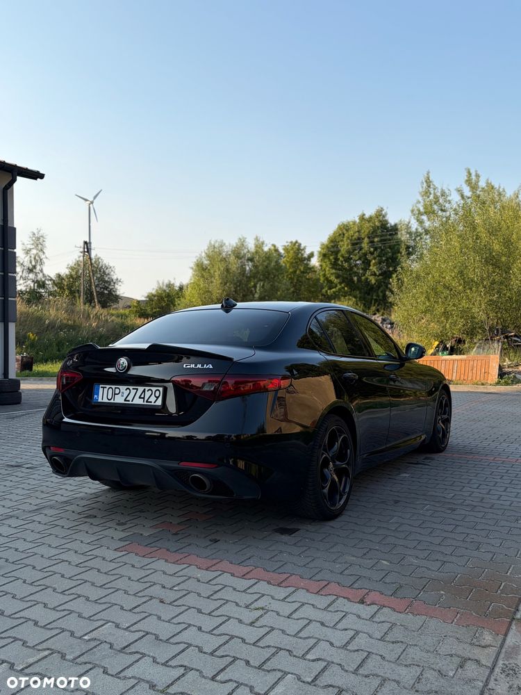 Alfa Romeo Giulia 2.0 Turbo Veloce TI Q4 - 5