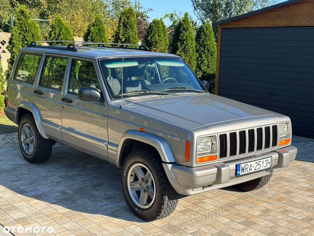 Jeep Cherokee - 5