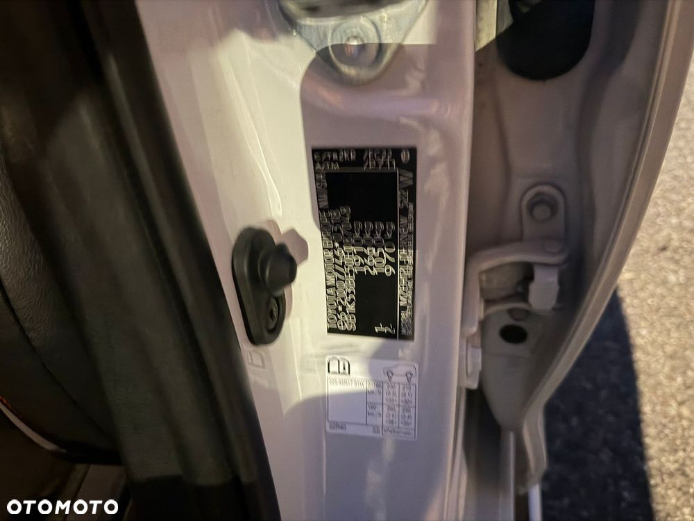 Toyota Corolla 2.0 Hybrid GR Sport - 22