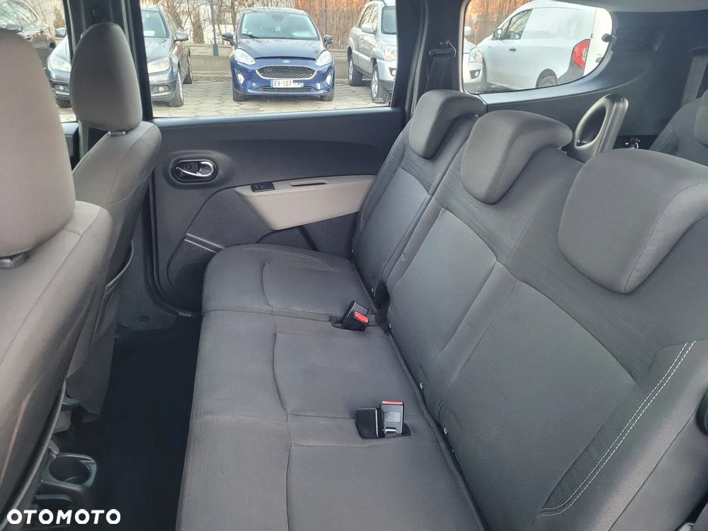 Dacia Lodgy dCi 110 Comfort - 21