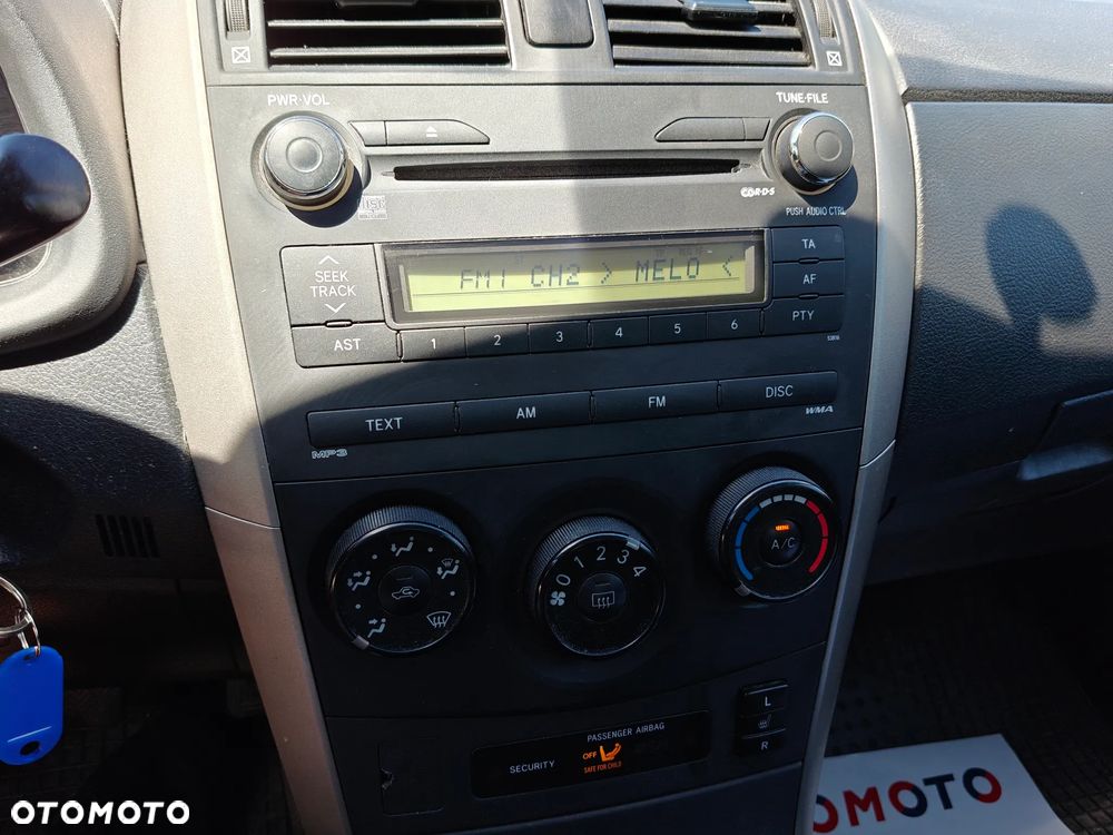 Toyota Corolla 1.4 VVT-i Luna - 34