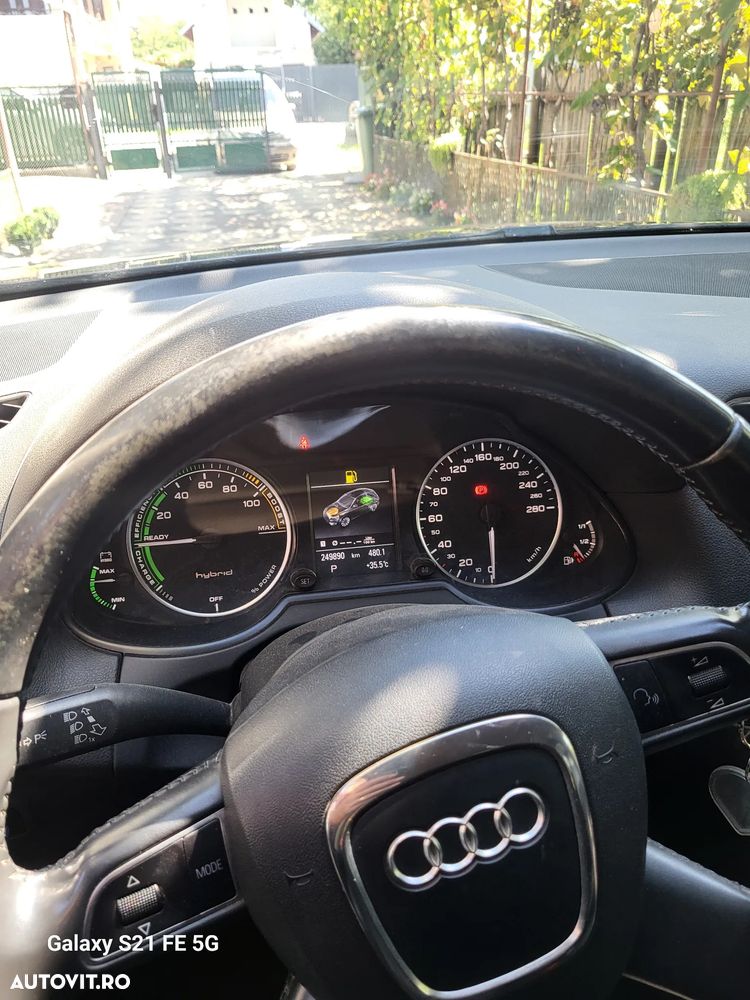 Audi Q5 Sportback - 9