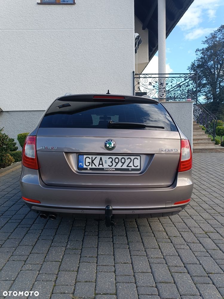 Skoda Superb 2.0 TDI 4x4 Ambition DSG - 5