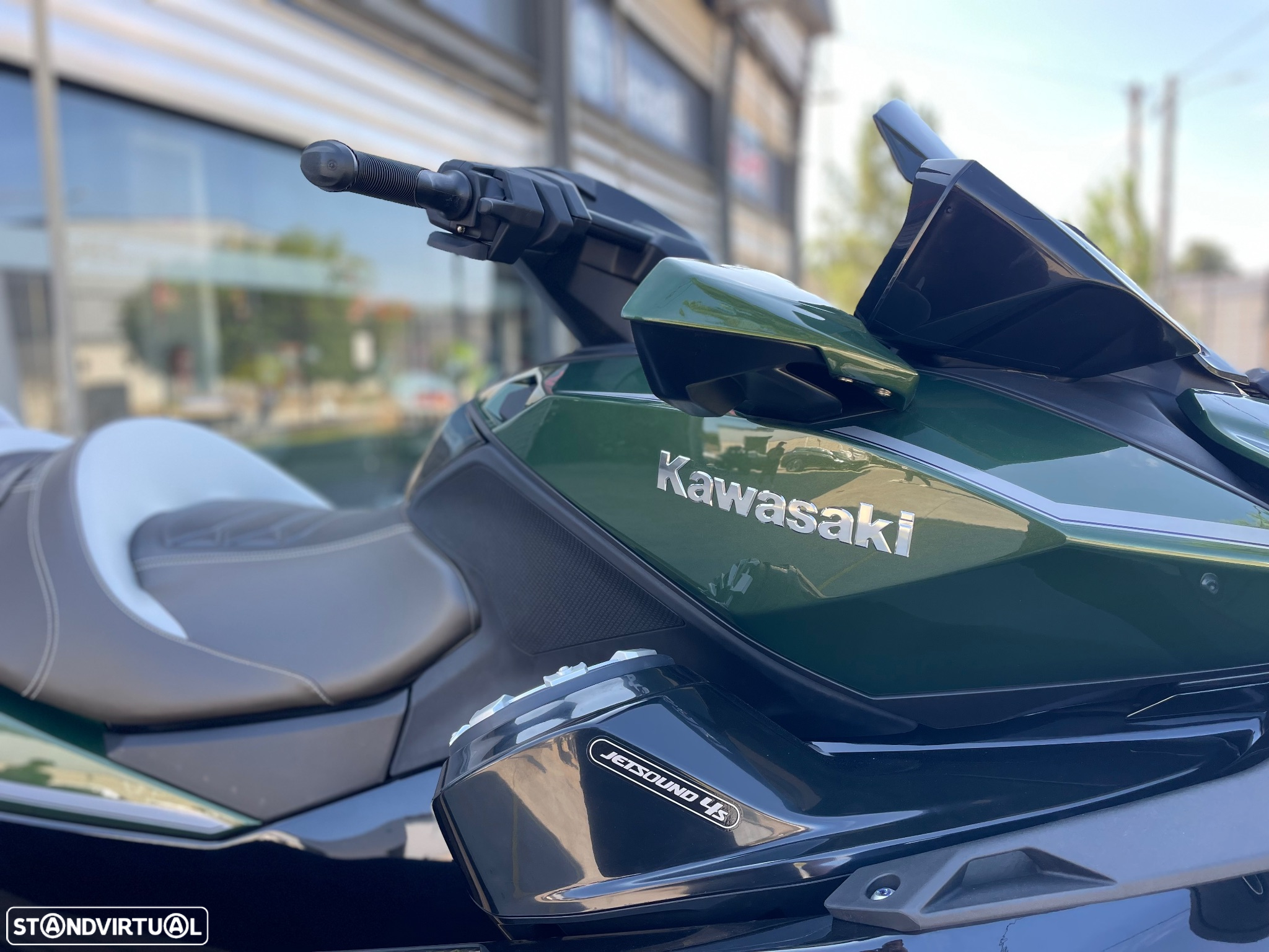 Kawasaki Ultra 310 LX - 8
