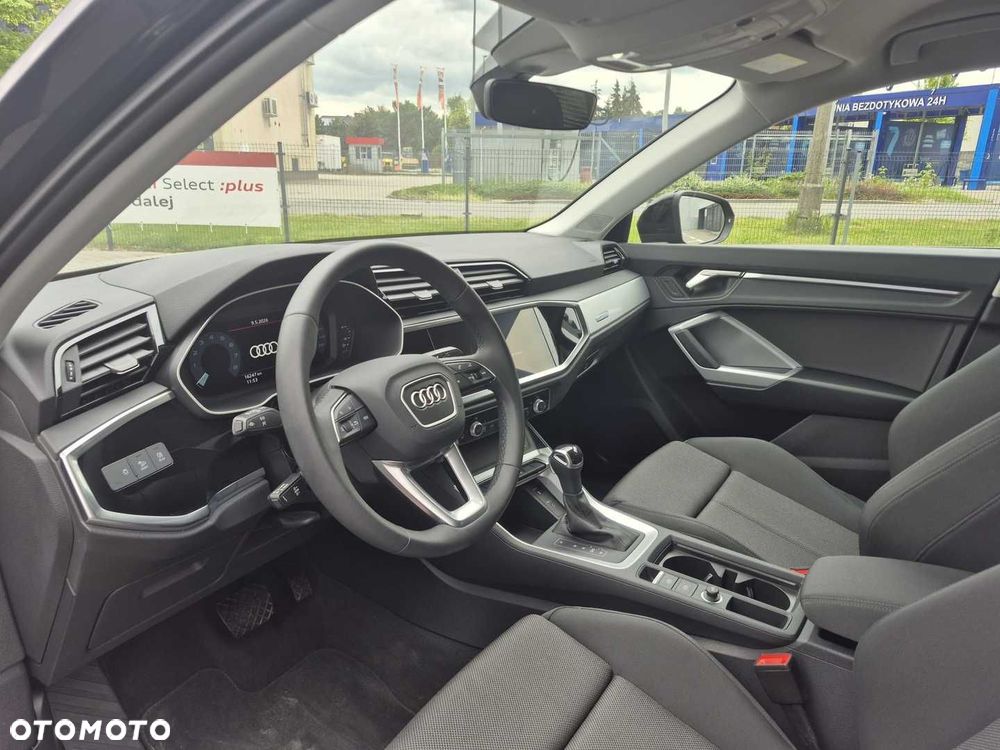 Audi Q3 - 12