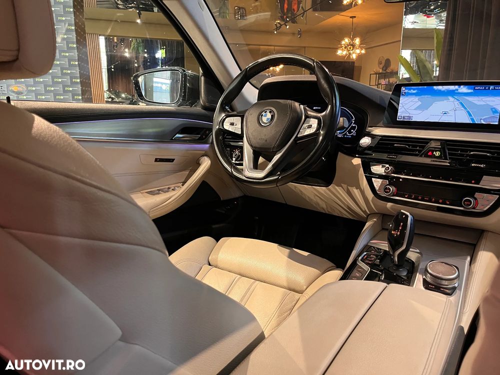 BMW Seria 5 530e xDrive AT PHEV - 25