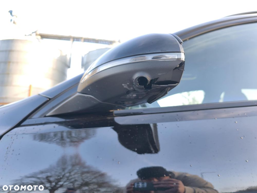 Mercedes-Benz Klasa C 200 d 9G-TRONIC Edition AMG Line - 17