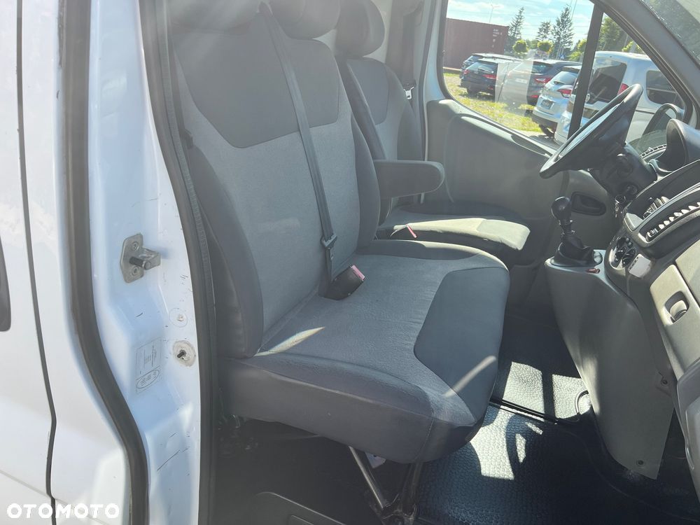 Renault Trafic - 27