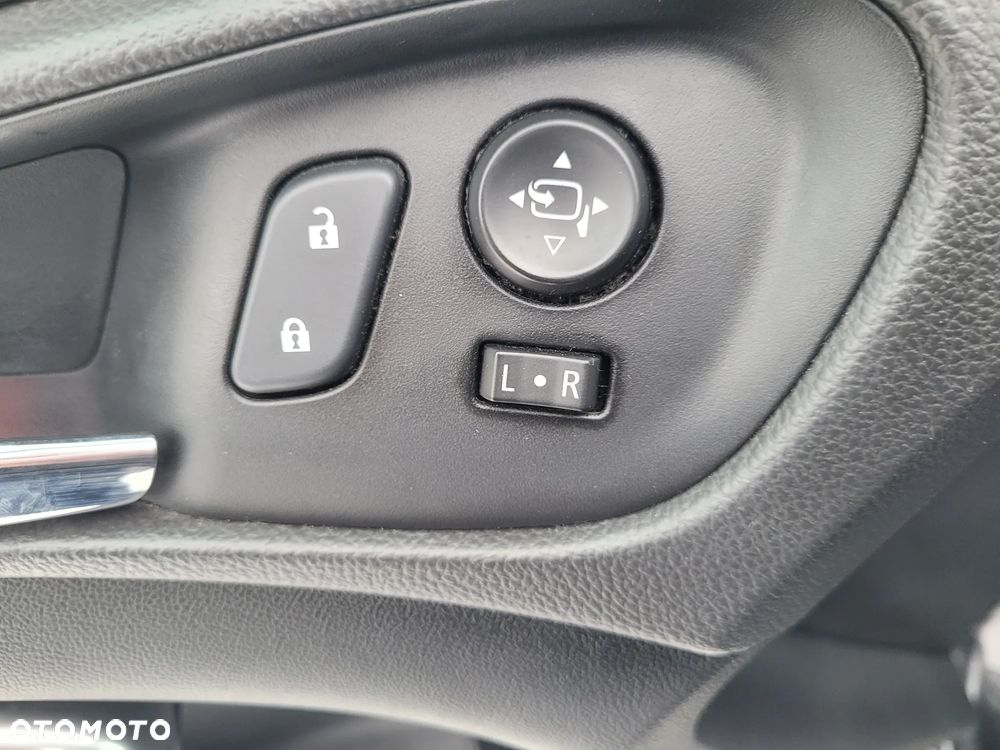 Opel Insignia 2.0 CDTI automatik Sport - 35