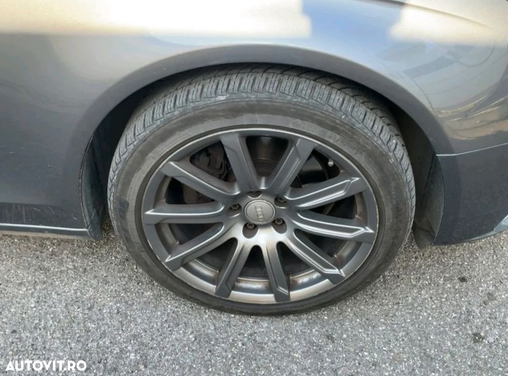 Audi A4 2.0 TDI DPF multitronic Attraction - 20