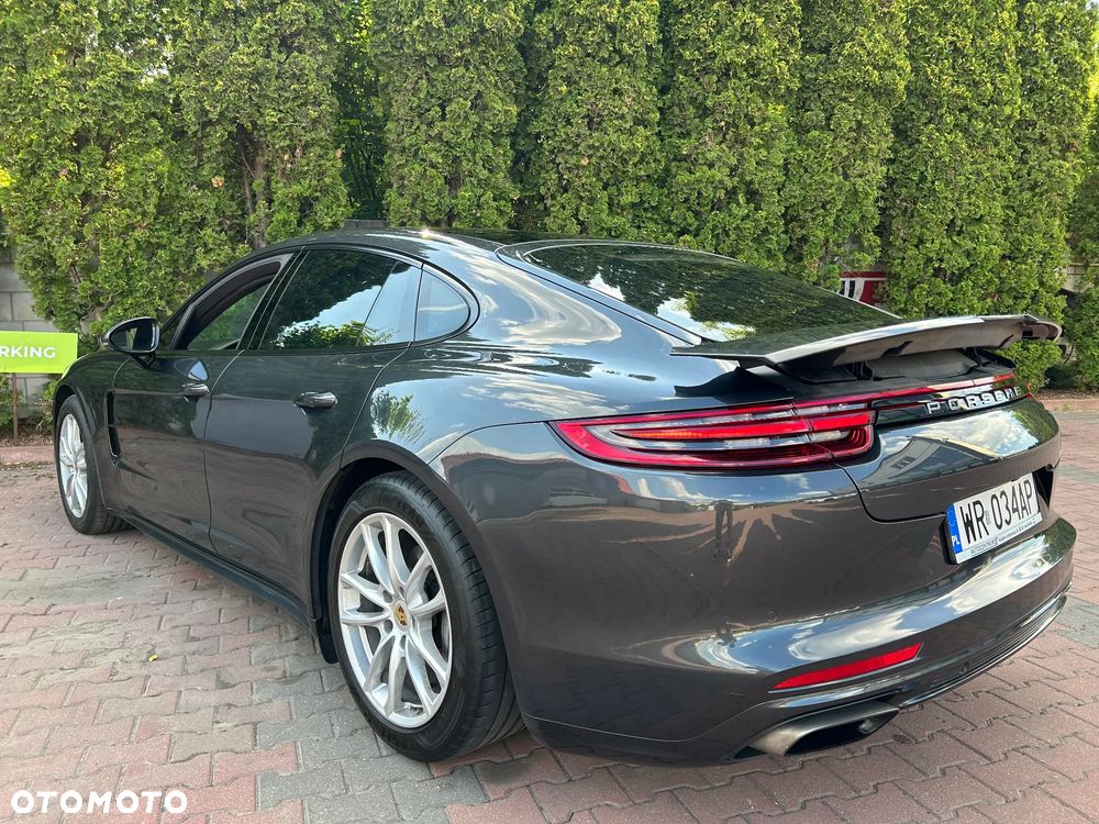 Porsche Panamera 4 - 2