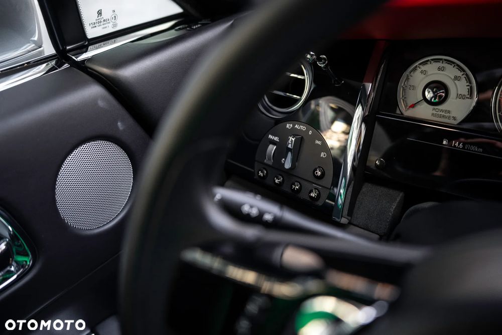 Rolls-Royce Wraith Standard - 27