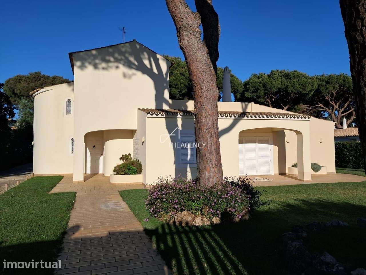 Moradia T5 de Luxo em Vilamoura - Grande imagem: 2/23