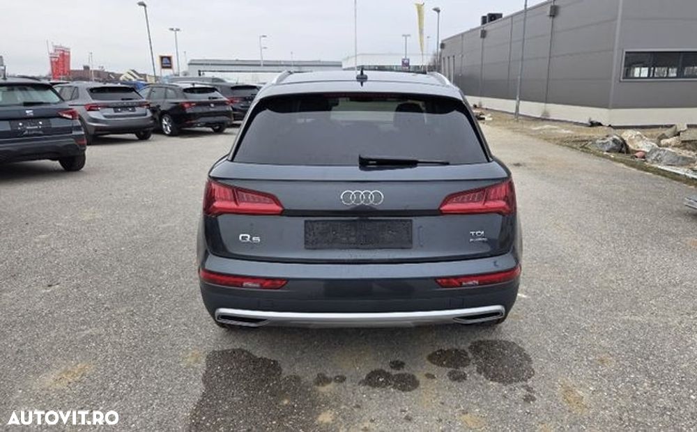 Audi Q5 2.0 TDI Quattro S tronic Design - 4