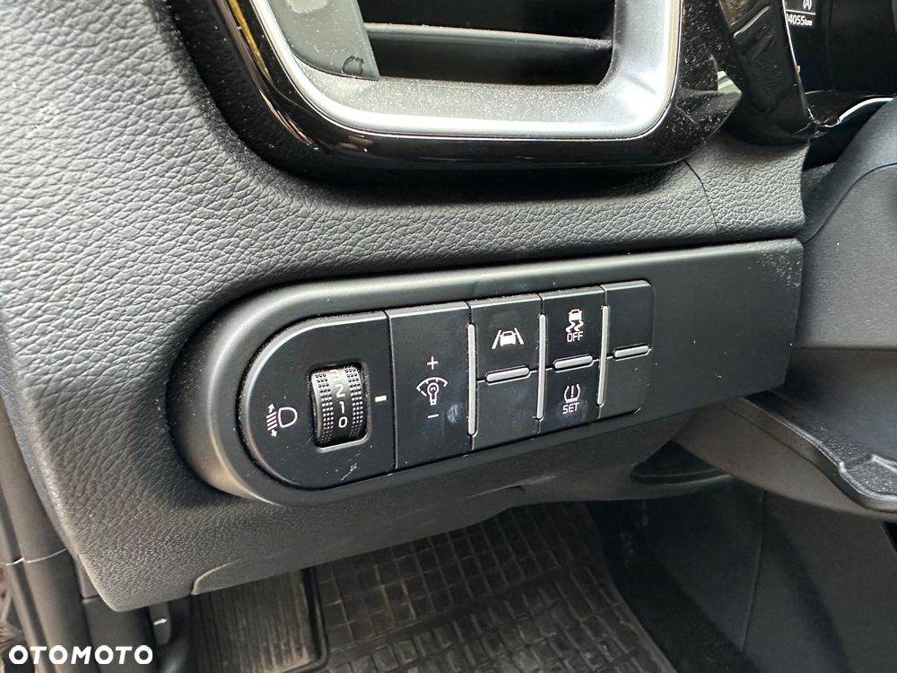 Kia XCeed - 17