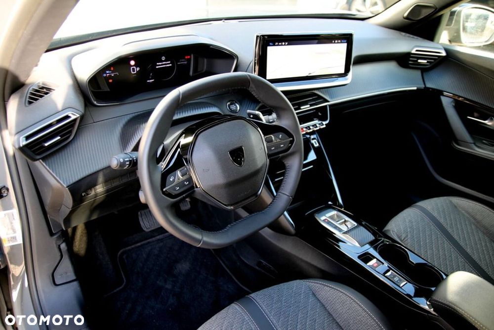 Peugeot 2008 - 5