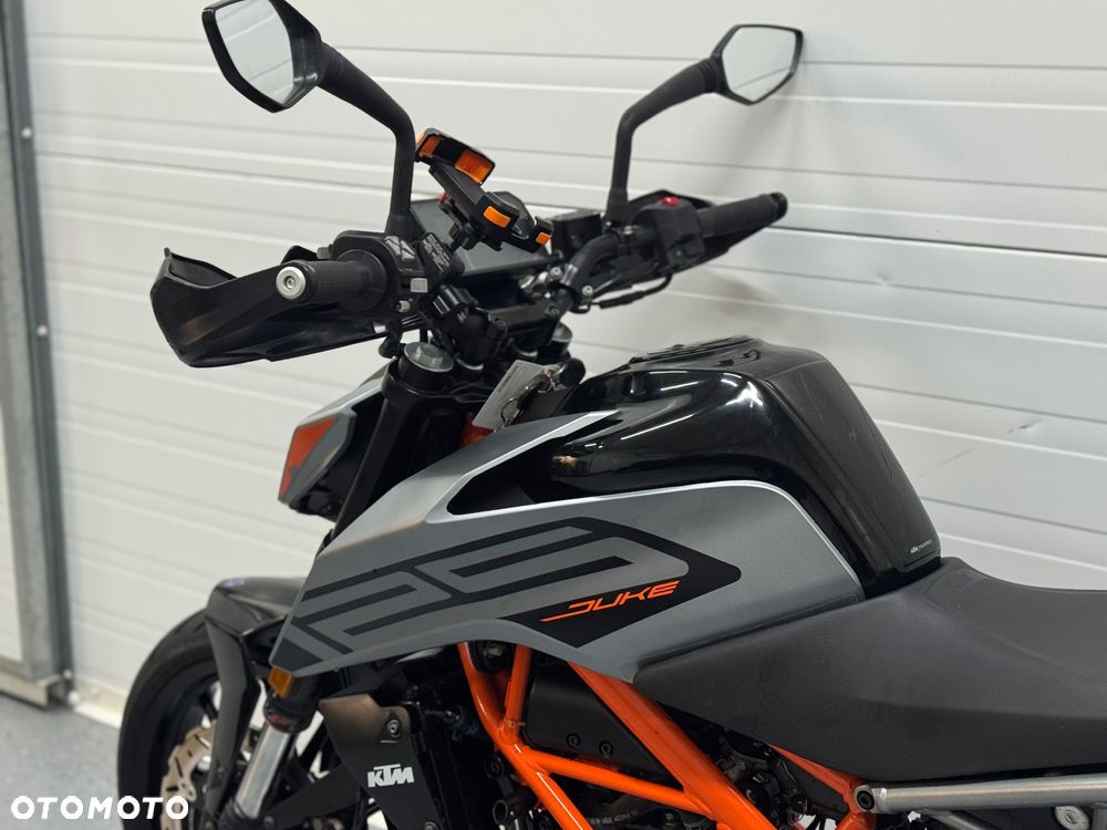 KTM Duke - 21