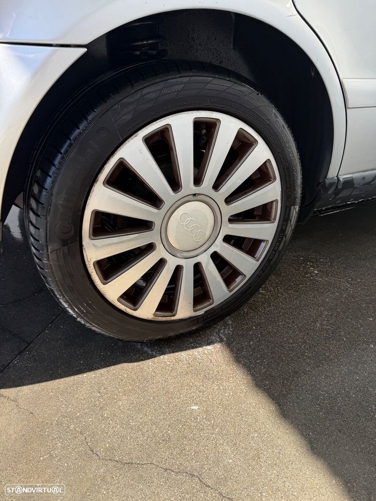 Audi A4 Avant - 5