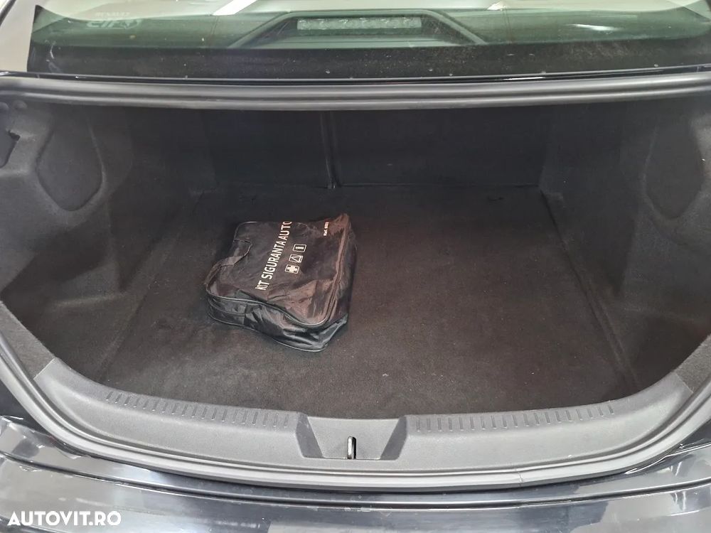 Renault Megane TCe Business - 5