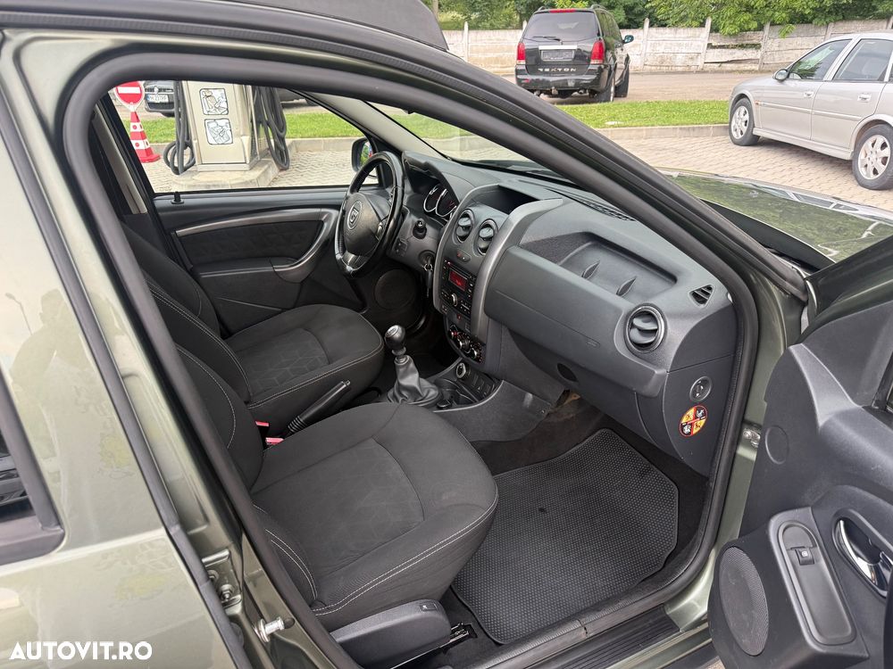 Dacia Duster dCi 110 FAP 4x4 Laureate - 7