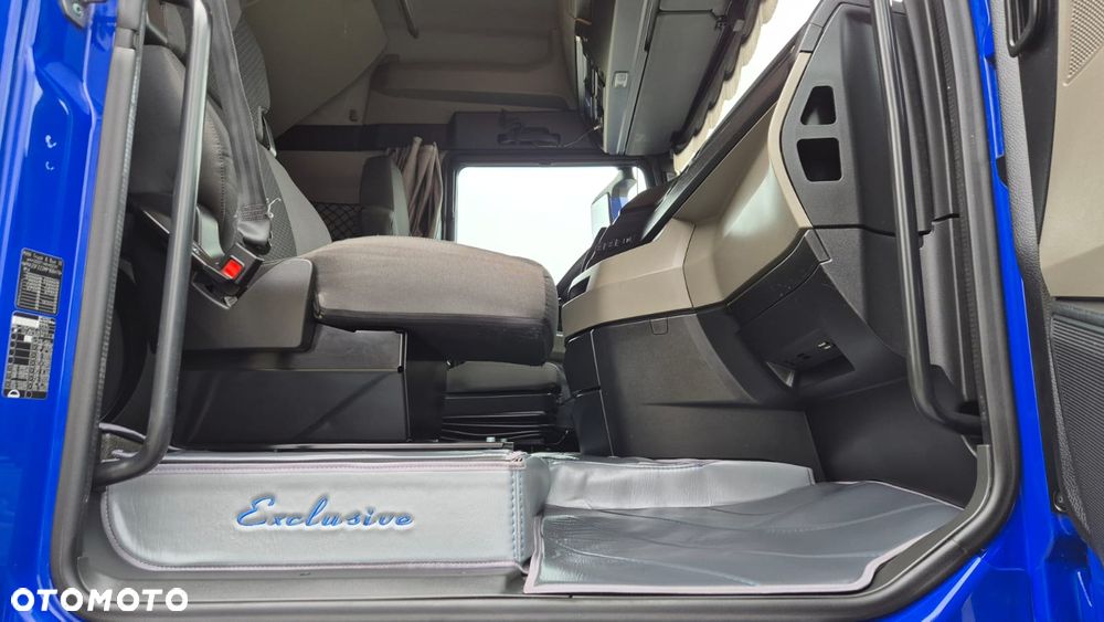 MAN MAN///TGX///26.470///2021///ZESTAW/// TANDEM///PRZEJAZDOWY///7.70+7.70/// LEDY///KLIMATYZACJA POSTOJOWA/// DACH PODNOSZONY/// - 20