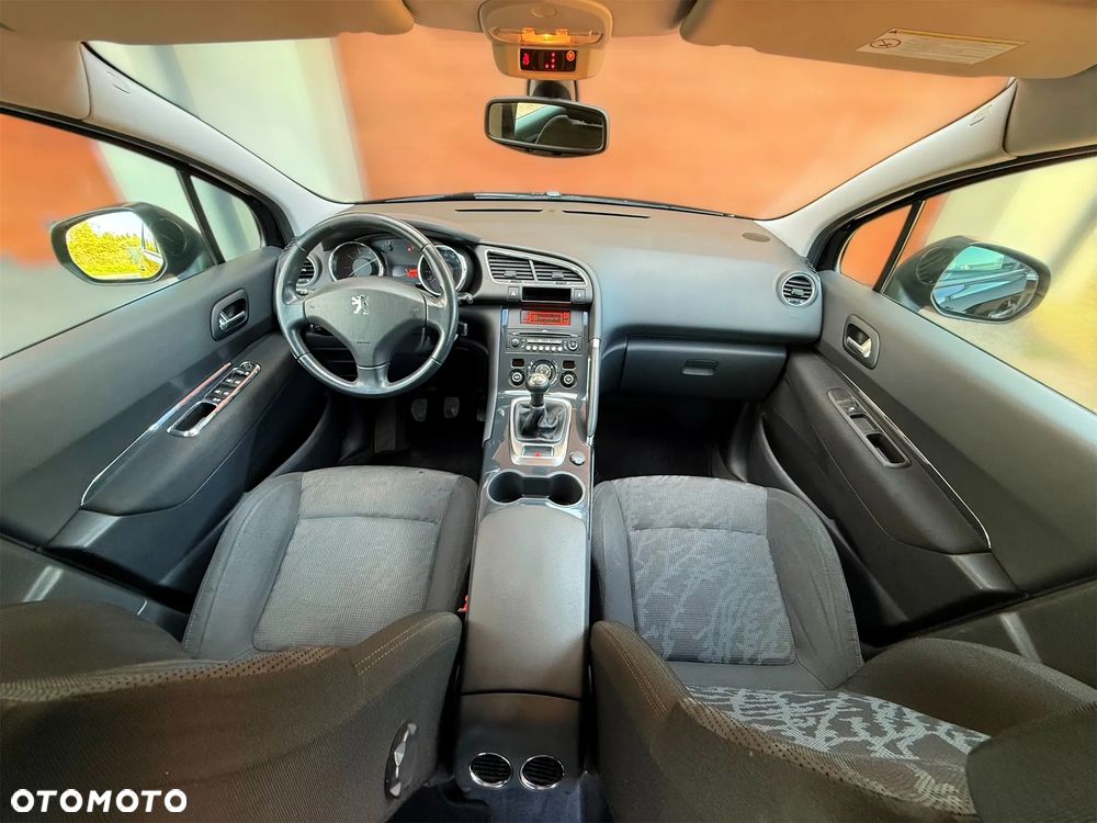 Peugeot 3008 120 VTi Premium - 10
