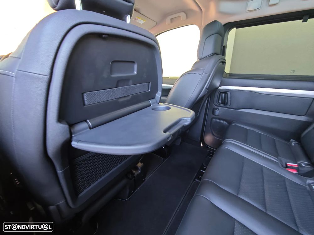 Peugeot e-Traveller L3 (50kWh) Business VIP - 13