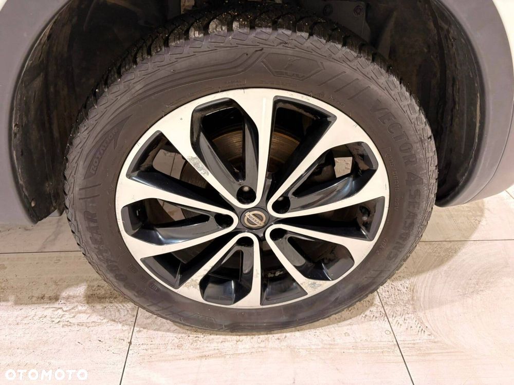 Nissan Qashqai - 30