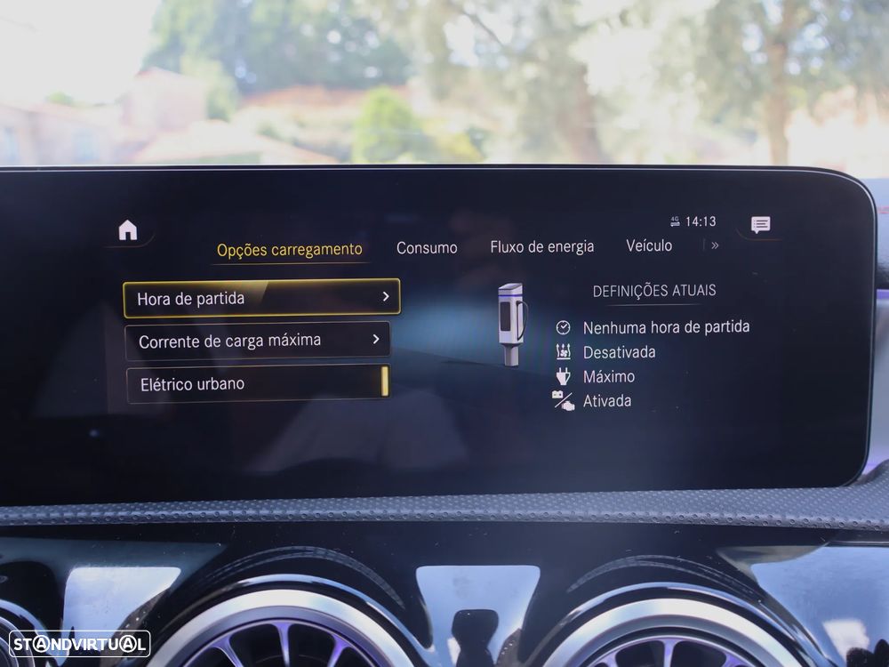 Mercedes-Benz CLA 250 e 8G-DCT AMG Line - 22