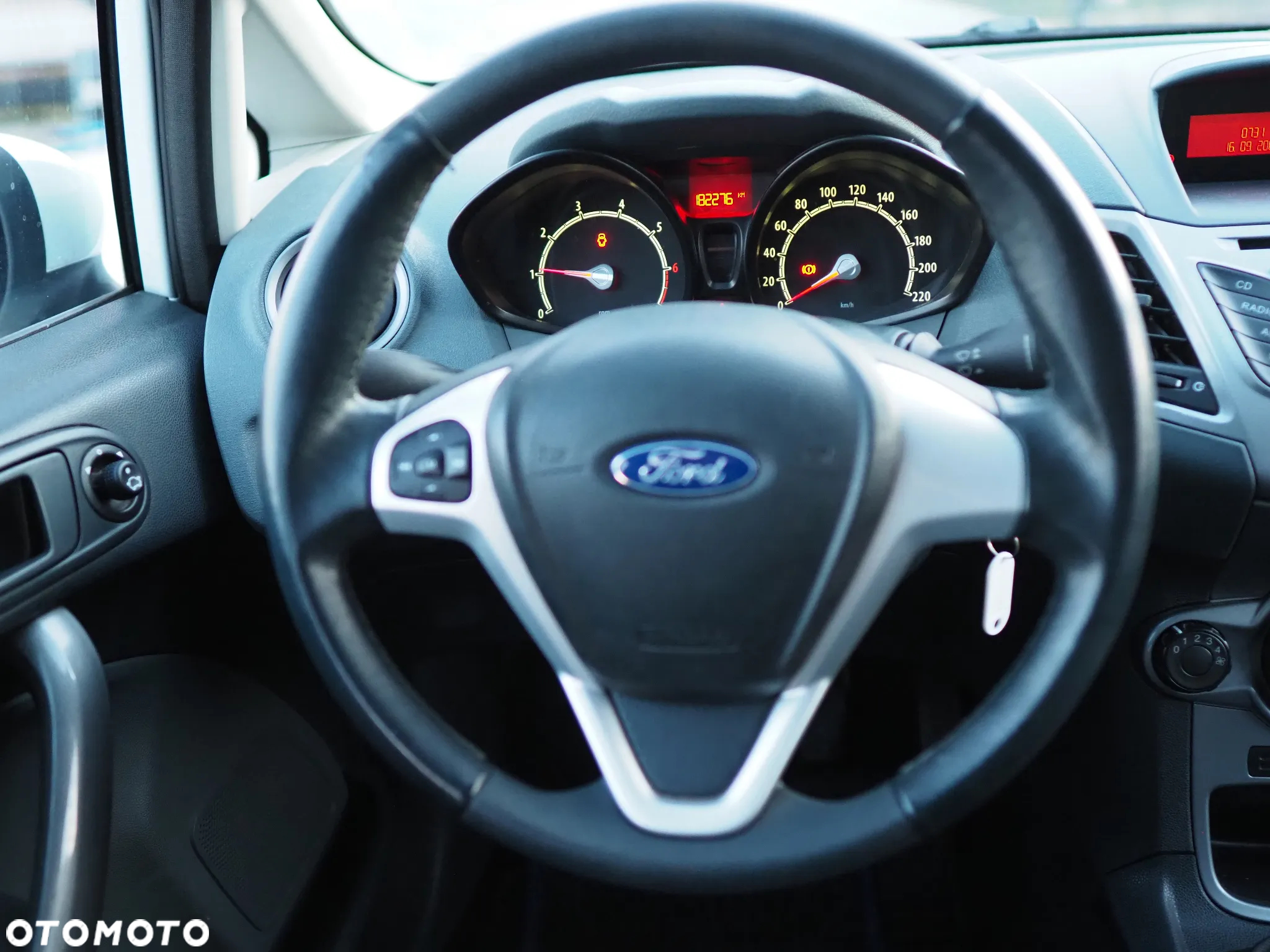 Ford Fiesta - 22