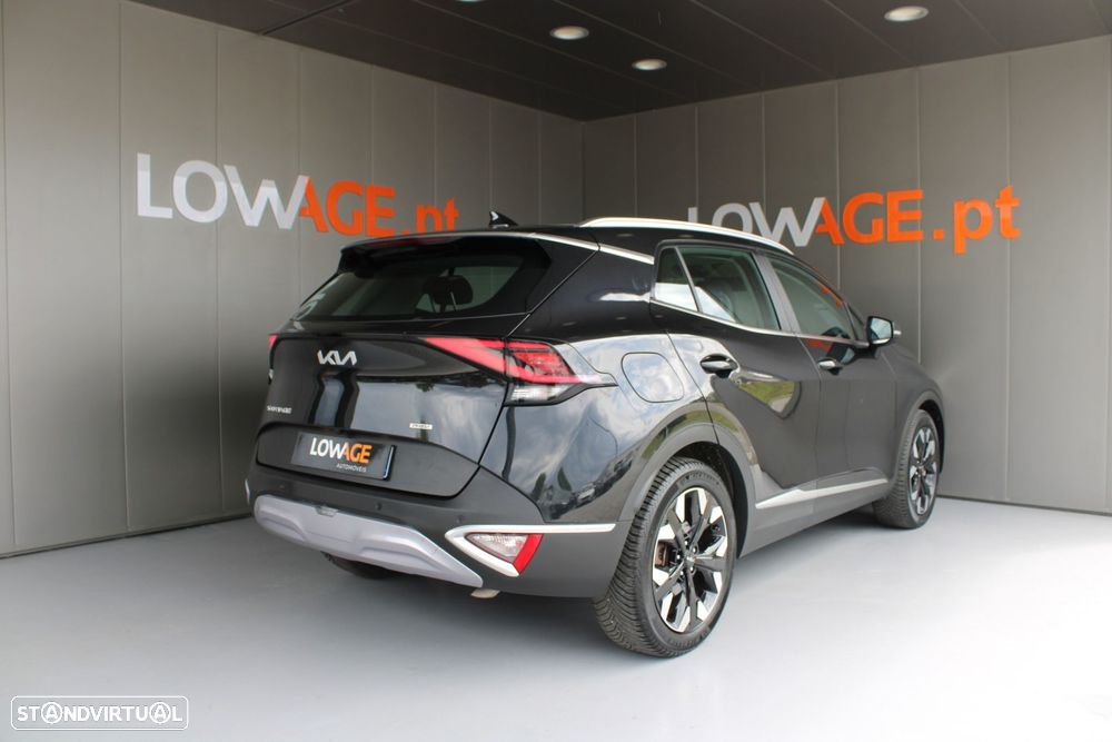 Kia Sportage 1.6 T-GDI AWD Base - 4