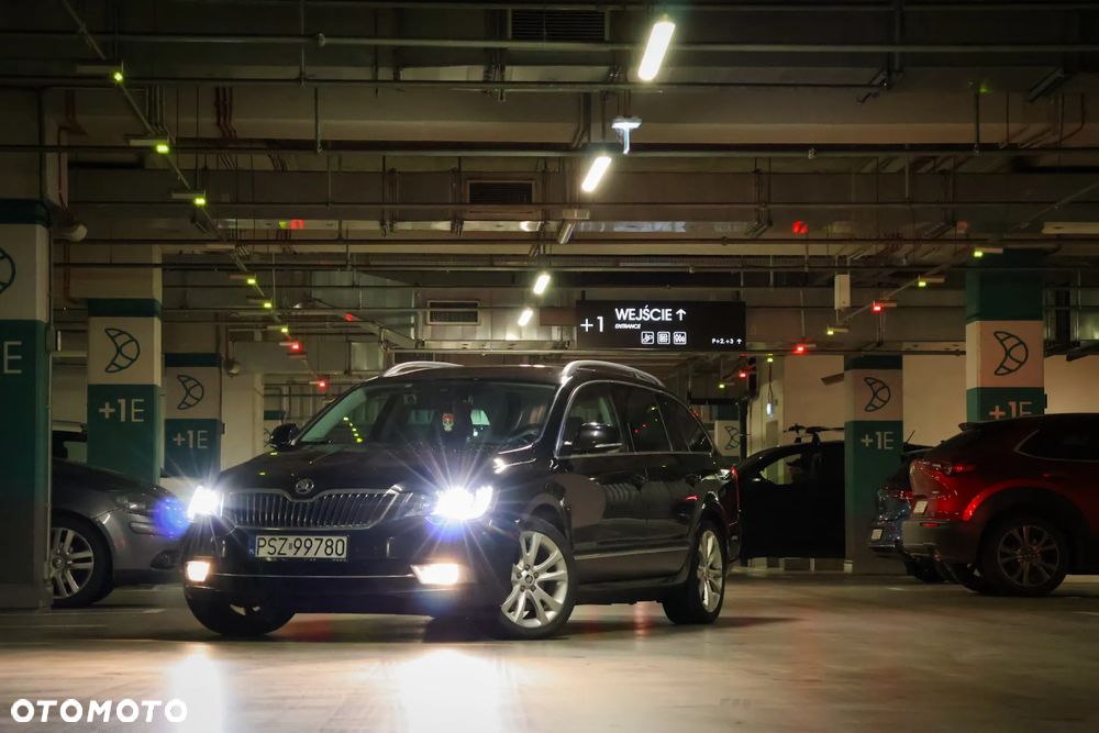 Skoda Superb 2.0 TDI 4x4 Business DSG - 7