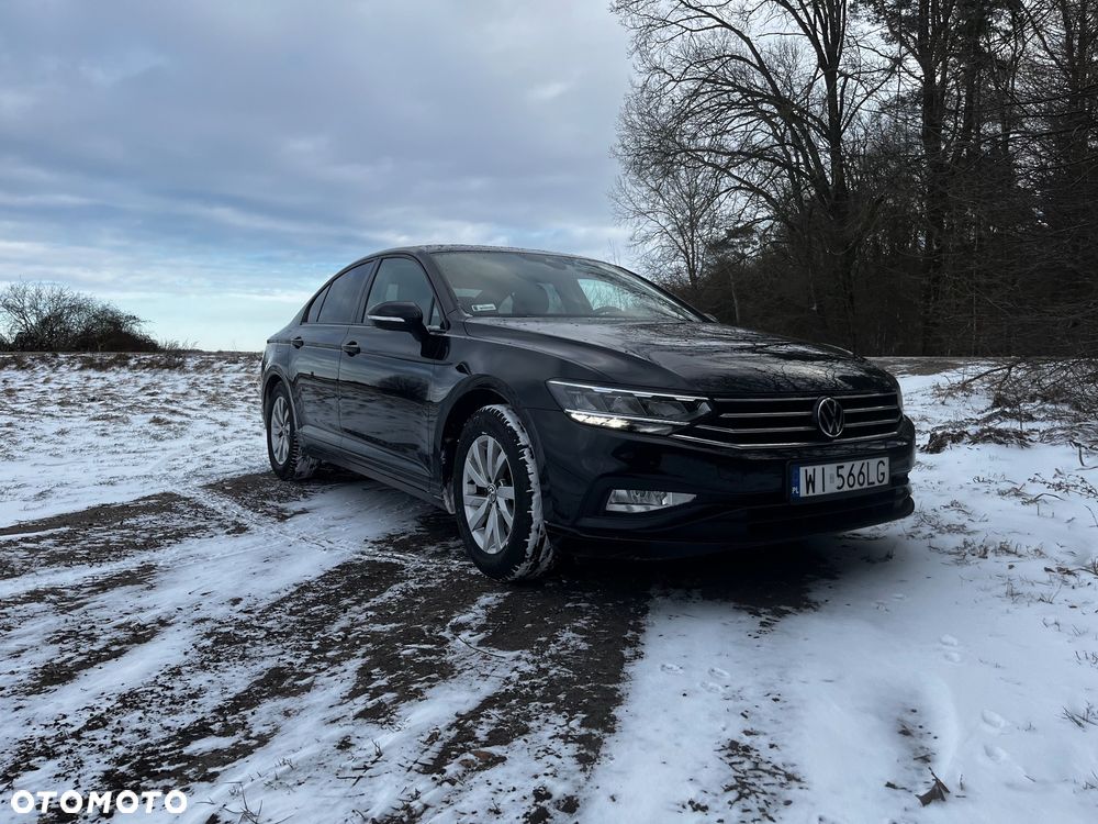 Volkswagen Passat 2.0 TDI EVO Essence DSG - 3