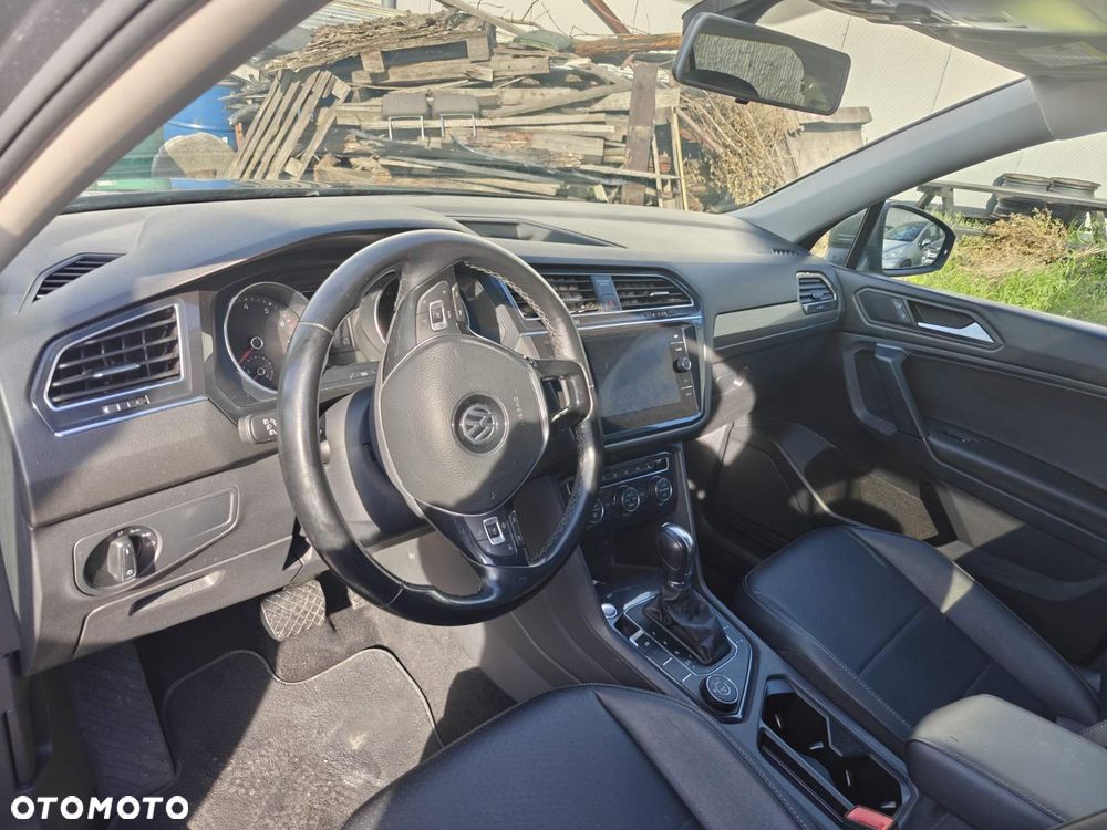 Volkswagen Tiguan - 18