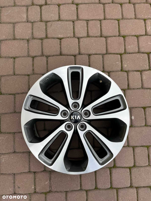 Oryginalna alufelga Kia 5x114,3 19 cali Sorento