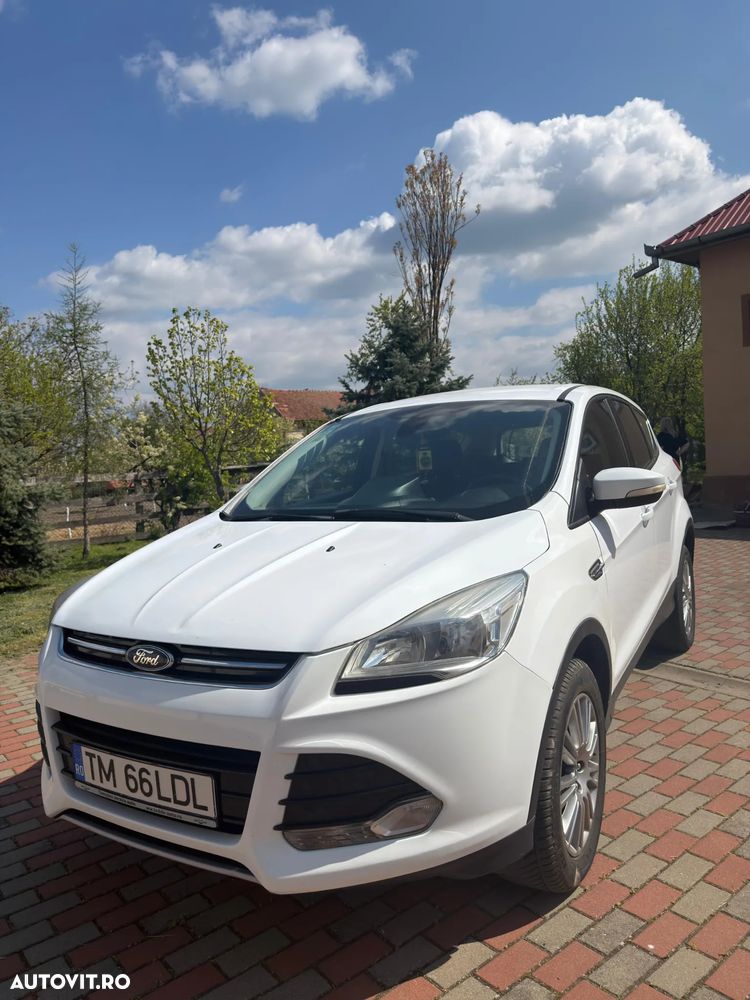 Ford Kuga 2.0 TDCi 4x4 Aut. Trend - 5