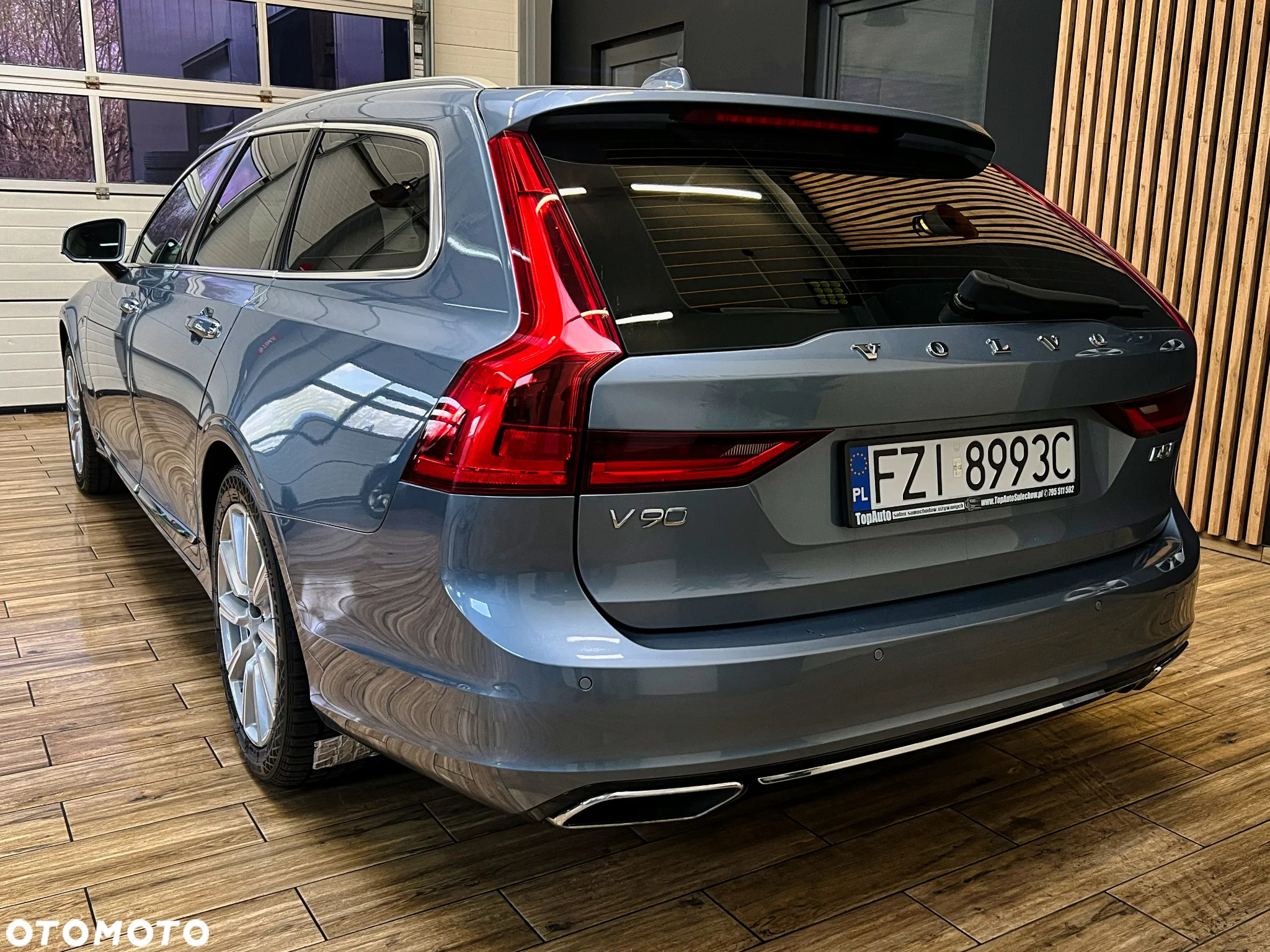 Volvo V90 D5 AWD Geartronic Inscription - 11