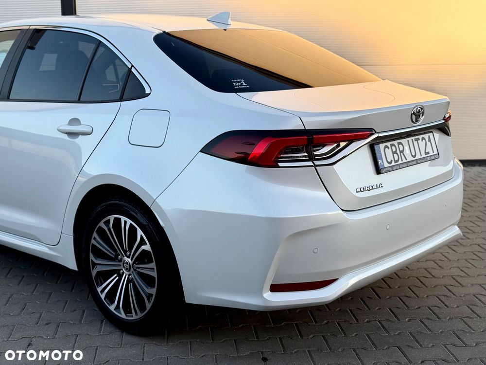 Toyota Corolla - 23
