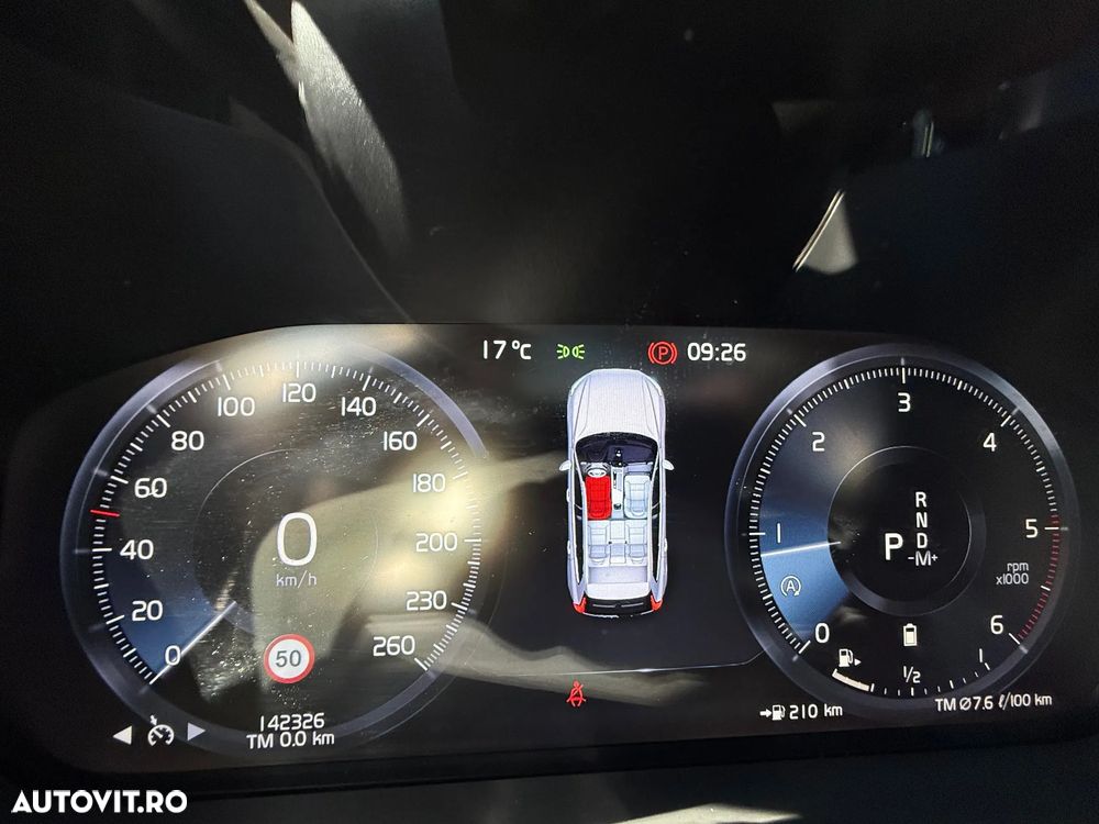 Volvo XC 60 B4 D Geartronic Momentum - 4