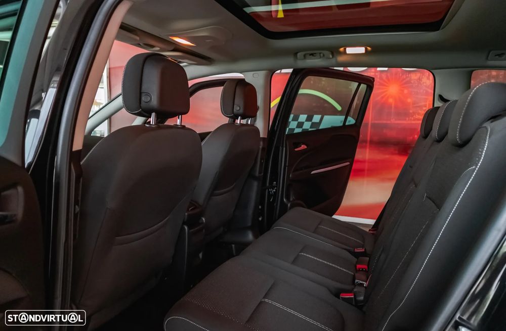 Opel Zafira 1.6 CDTi Innovation S/S - 20