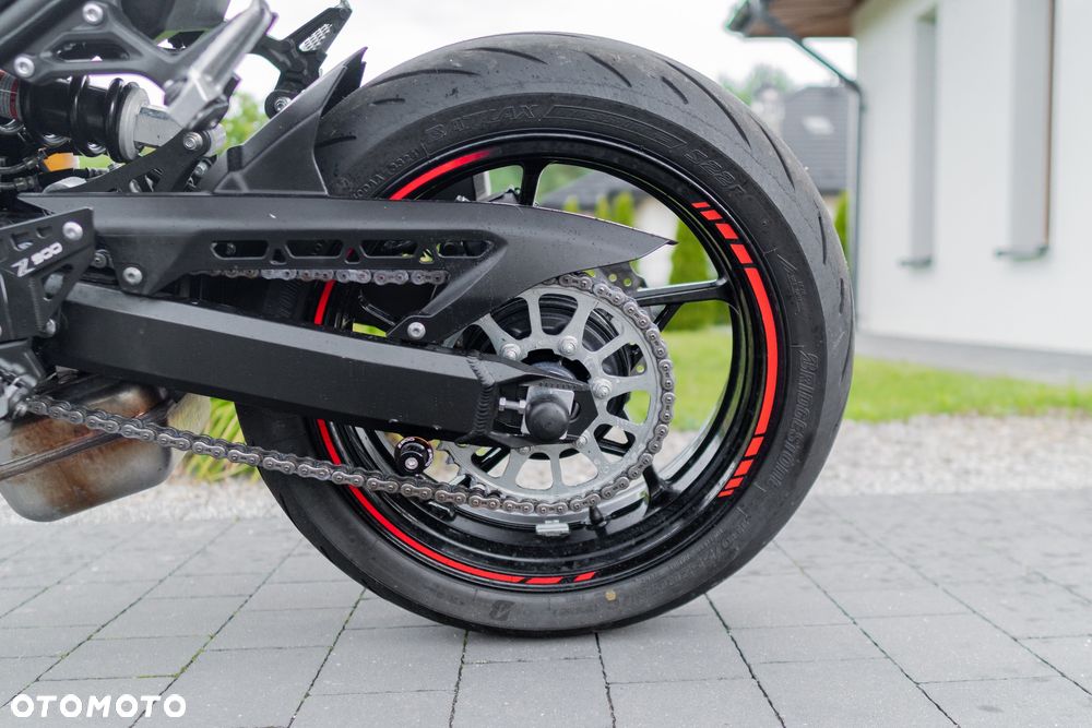 Kawasaki Z - 30